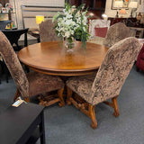 Round Pedestal Dining Table & Chairs