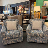 Rooms to Go "Copley Court" Swivel Arm Chair