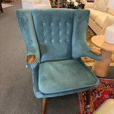 Papa Bear Style Accent Chair