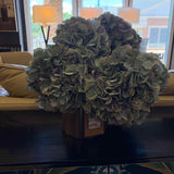 Floral Arrangement/Greenery/Tree