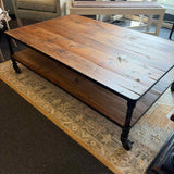 Farmhouse Tyle Coffee Table