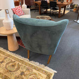 Papa Bear Style Accent Chair