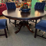 60" Round Pedestal Base Dining Table